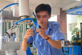 Đi học nước ngoài, giảng viên chỉ hưởng 40% lương: Đổi lại được hỗ trợ những gì?