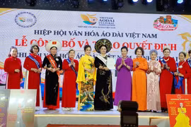 Ra mắt Chi hội Văn hóa Áo dài Việt Nam tỉnh Gia Lai