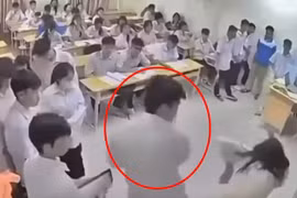 Vụ nam sinh đánh giáo viên ở Hà Nội: Cơ quan điều tra có kết luận sơ bộ, cô giáo thương tích 12%