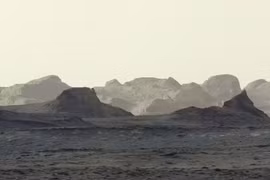 Bình minh trên Sao Hỏa đổi màu kỳ lạ, NASA hé lộ điều bất ngờ