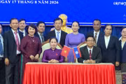 Thường trực HĐND tỉnh Gia Lai và Sekong hội đàm gặp gỡ trao đổi kinh nghiệm