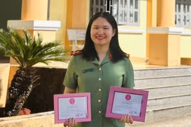 Hiến tóc tặng bệnh nhân ung thư 