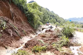 Thủ tướng chỉ đạo tập trung ứng phó nguy cơ mưa lớn, sạt lở đất, lũ quét và chủ động phòng chống thiên tai