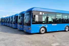 Cú hích ban đầu
