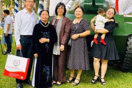 Thắp sáng ngọn lửa truyền thống