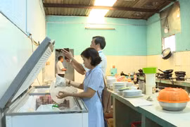 An toàn thực phẩm là yêu cầu bắt buộc