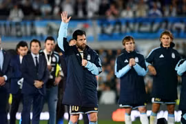 Messi rưng rưng nói lời cảm động ngày chia tay đội tuyển Argentina: 'Tôi chưa bao giờ ngừng chiến đấu'