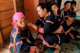Lễ tạ ơn của người Jrai vùng hạ lưu sông Ba
