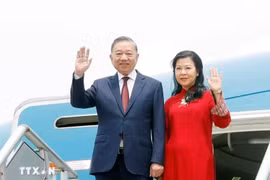 Tổng Bí thư, Chủ tịch nước Tô Lâm và Phu nhân đến thủ đô Manila thăm cấp Nhà nước Cộng hòa Philippines
