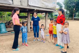 Xuống tận buôn làng tuyển sinh đầu cấp
