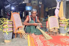 Những đảng viên gương mẫu, tiên phong ở buôn làng