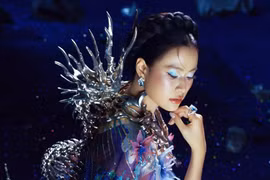 Hoàng Thùy Linh tái xuất sau 4 năm, đưa chất liệu dân gian vào nhạc đương đại