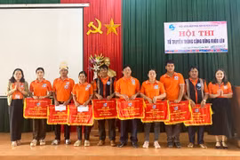 BTC Trao giải cho các tổ truyền thông cộng đồng tham gia Hội thi năm 2024
