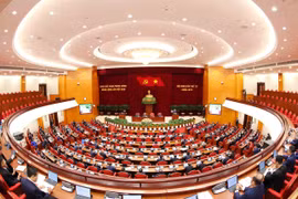 Trung ương họp về công tác cán bộ, cho chủ trương đổi tên Đảng ủy MTTQ, các đoàn thể Trung ương