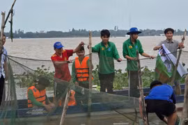 Mưu sinh mùa nước nổi - Kỳ 3: Biến sông nước thành 'đặc sản' du lịch