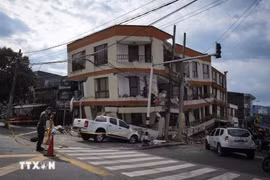 Hơn 300 người thiệt mạng trong trận động đất ở Colombia