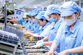Bộ Nội vụ nói về đề xuất giảm thời giờ làm việc xuống 44 hoặc 40 giờ/tuần