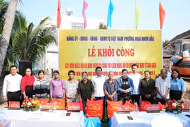 Chung tay vì người nghèo