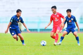 Ngược dòng hạ Long An, Quy Nhơn United khép lại mùa giải ở vị trí thứ 4