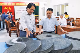 Một bậc thầy chỉnh chiêng 
