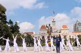 Chuyển trọng tâm từ 'làm theo' sang 'thực hành'