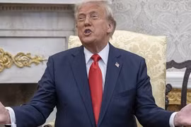 Tổng thống Donald Trump chỉ trích tất cả các bên trong xung đột ở Ukraine