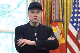 Tỷ phú Elon Musk phản bác thông tin sử dụng ma túy