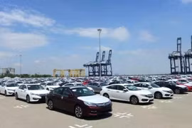 Đề xuất giảm mạnh thuế nhập khẩu đối với 3 dòng ôtô