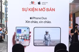 Những chiếc iPhone Duo đầu tiên đến tay người dùng Việt Nam