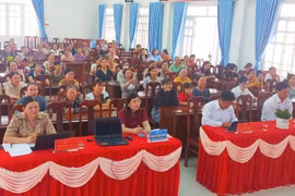 Gia Lai trang bị kiến thức an toàn giao thông cho 900 hội viên phụ nữ