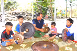 "Những cánh chim đầu đàn" ở Kbang. Ảnh: An Phát