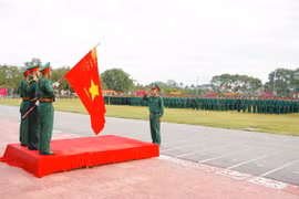 Sư đoàn 2 tổ chức lễ tiễn quân nhân hoàn thành nghĩa vụ quân sự năm 2026.