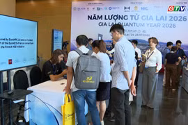 Triển lãm công nghệ quy tụ gần 30 gian hàng về lượng tử, bán dẫn và siêu dẫn