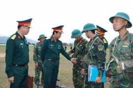 Quân đoàn 34 kiểm tra công tác quản lý, huấn luyện tại Sư đoàn 31.