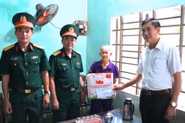 Bộ CHQS tỉnh Gia Lai tri ân gia đình chính sách, người có công.
