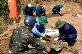 Phát hiện hài cốt liệt sĩ tại xã SRó