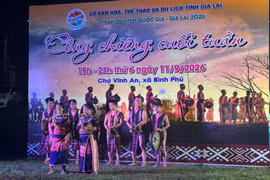 Rộn ràng “Đêm Cồng chiêng cuối tuần - Thưởng thức và Trải nghiệm” tại làng Vĩnh An