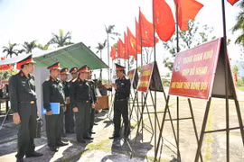 Bộ CHQS tỉnh khen thưởng 20 sáng kiến, cải tiến kỹ thuật tiêu biểu.