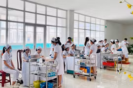 Sôi nổi Hội thi Điều dưỡng và Kỹ thuật viên giỏi Bệnh viện Nhi Gia Lai