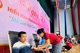 Chủ tịch UBND tỉnh Gia Lai tặng bằng khen 53 tập thể, gia đình và cá nhân trong phong trào hiến máu tình nguyện