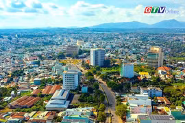 Điểm tin trưa: Giảm 40-45% thôn, tổ dân phố để nâng cao hiệu quả quản trị cơ sở