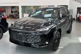 MG HS 2026 ra mắt: SUV hybrid 224 mã lực, sẵn sàng cạnh tranh Honda CR-V