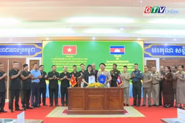 Điểm tin trưa: Gia Lai và các tỉnh Đông Bắc Campuchia thống nhất kế hoạch bàn giao hài cốt liệt sĩ