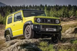 Suzuki Jimny 2026 ra mắt tại Thái Lan, lần đầu được trang bị gói an toàn ADAS