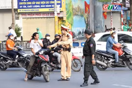 Điểm tin trưa: Ngày 1-5: Hơn 3.100 trường hợp vi phạm nồng độ cồn