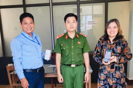 Tài khoản nhận 65 triệu đồng chuyển nhầm, người phụ nữ xã Bình Dương tìm cách trả lại.