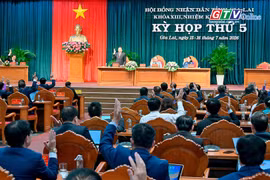 Điểm tin trưa: HĐND tỉnh Gia Lai thông qua 30 nghị quyết, tạo động lực phát triển giai đoạn mới