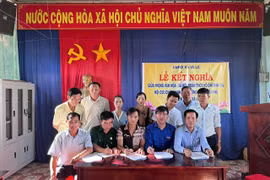 Nhiều đơn vị ở xã Ia Le kết nghĩa với thôn Ia Jol.