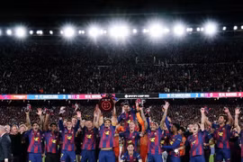 Đánh bại Real Madrid, Barcelona vô địch La Liga sớm 3 vòng đấu
