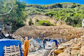 Tăng tốc thi công các công trình, dự án vùng thiên tai